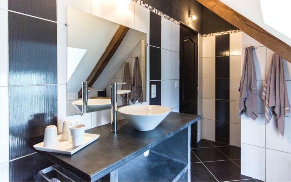 Chambres D'Hotes Dinan Trévron Екстериор снимка